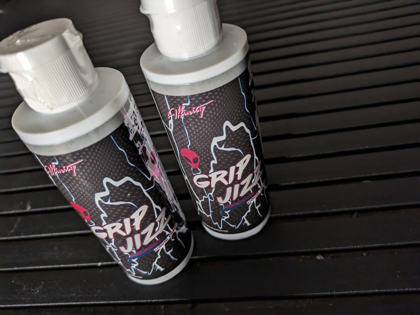 *Exclusive* Alien Grip Jizz Carbon - Resolute Strength Wear