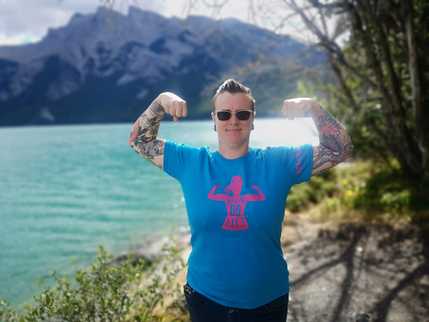 Resolute Curvy Tshirt - Girls Do - Resolute Strength Wear